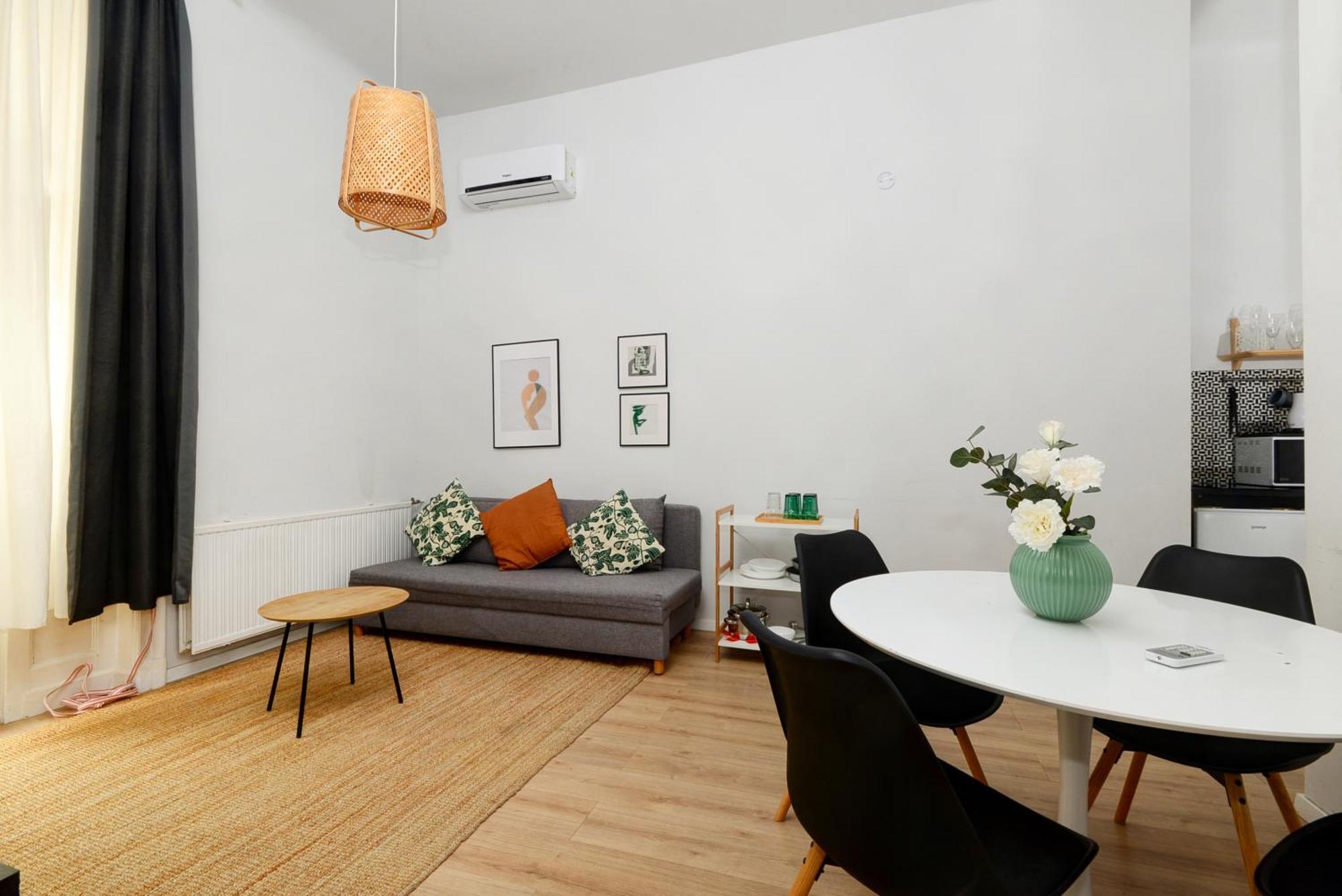 Avocado K42 Apartment *